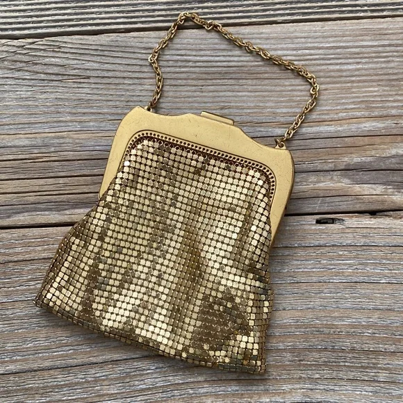 Whiting & Davis Co. Vintage Mesh Bag. - Picture 2 of 6